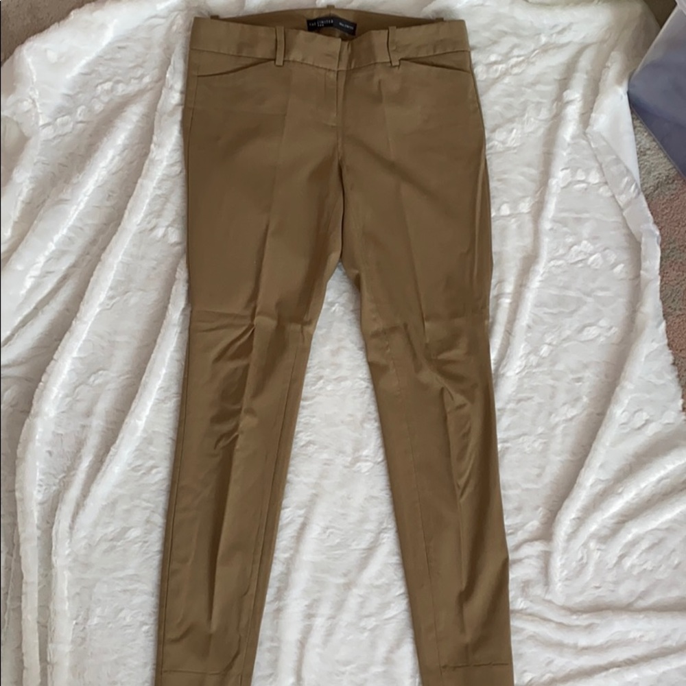 Khaki dress pant